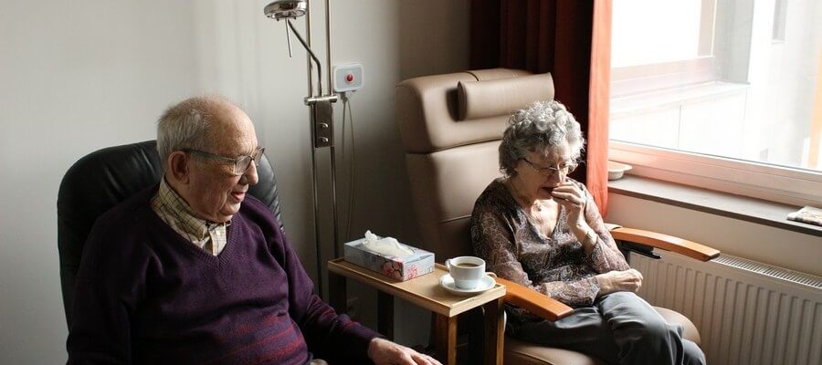 What to Expect On Your First Day in a Care Home